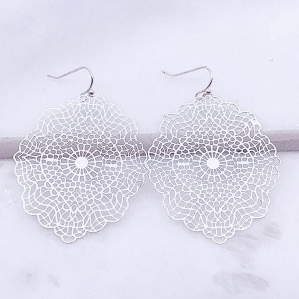 Silver Filigree Earrings